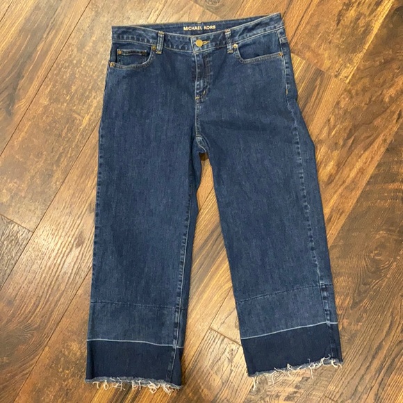 COPY - Michael Kors Cropped Jeans - Picture 2 of 9